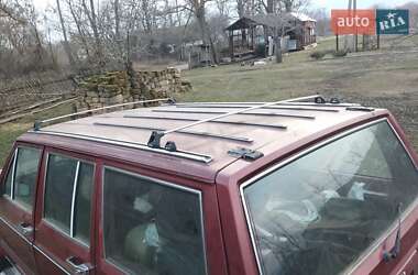 Внедорожник / Кроссовер Jeep Cherokee 1988 в 