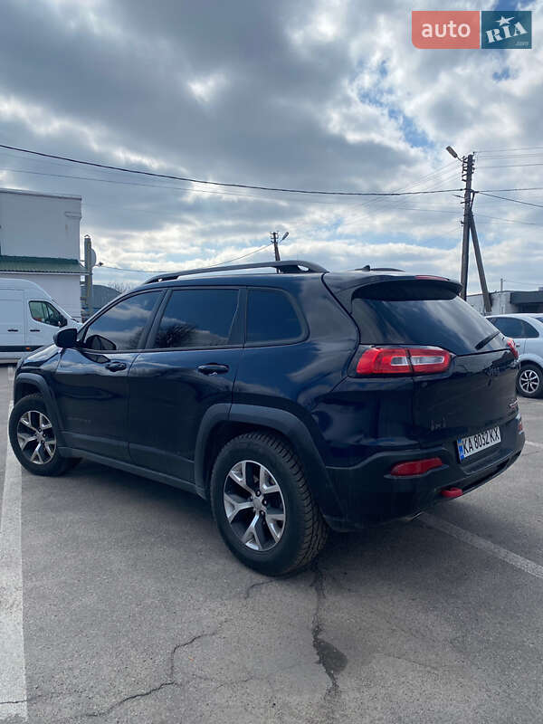 Позашляховик / Кросовер Jeep Cherokee 2015 в Білій Церкві фото 4 Позашляховик / Кросовер Jeep Cherokee 2015 в Білій Церкві