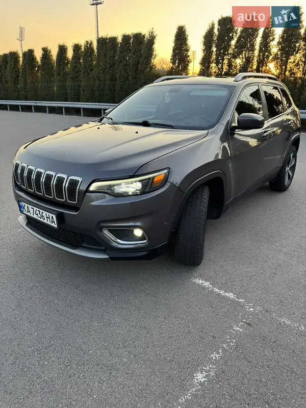 Jeep Cherokee