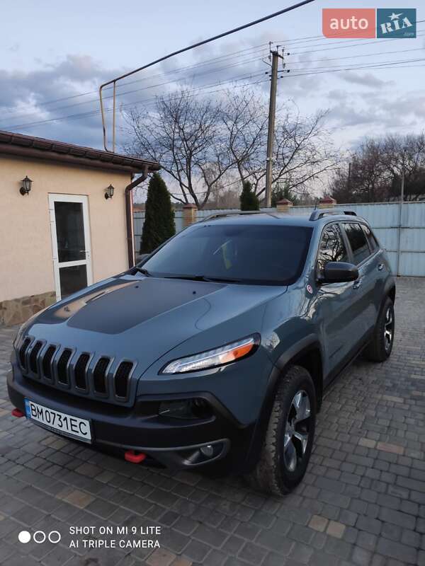 Позашляховик / Кросовер Jeep Cherokee 2015 в Охтирці