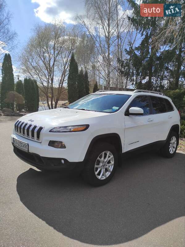 Позашляховик / Кросовер Jeep Cherokee 2014 в Києві