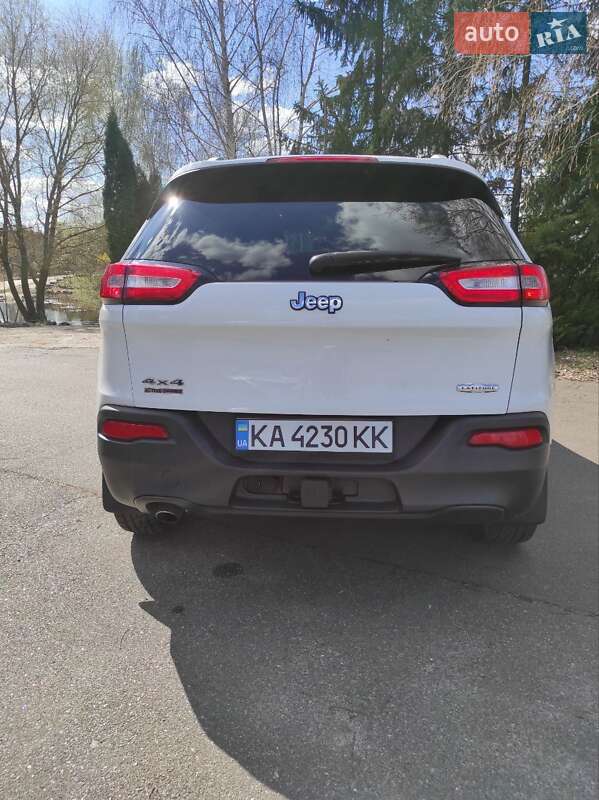 Позашляховик / Кросовер Jeep Cherokee 2014 в Києві