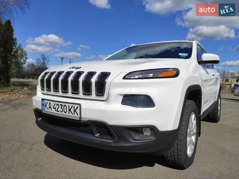 Позашляховик / Кросовер Jeep Cherokee 2014 в Києві