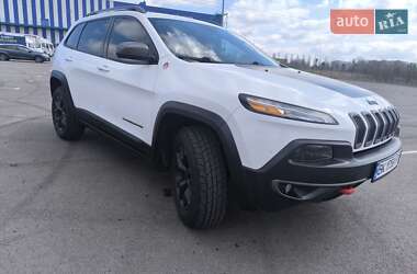 Внедорожник / Кроссовер Jeep Cherokee 2016 в Ровно