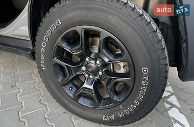 Внедорожник / Кроссовер Jeep Cherokee 2019 в 