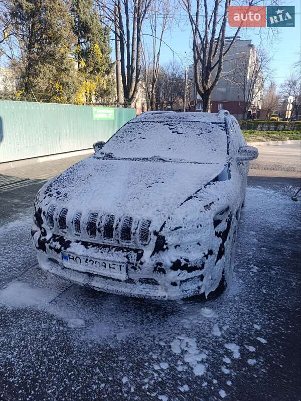 Внедорожник / Кроссовер Jeep Cherokee 2016 в Тернополе фото 5 Внедорожник / Кроссовер Jeep Cherokee 2016 в Тернополе
