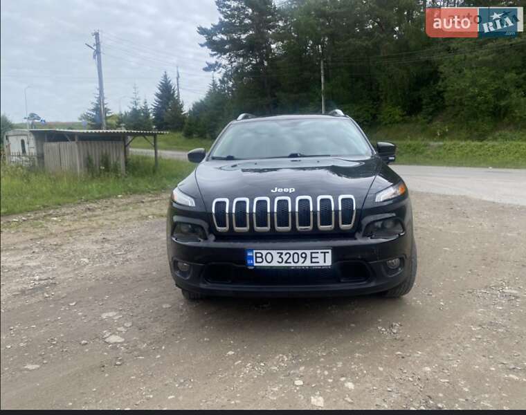 Внедорожник / Кроссовер Jeep Cherokee 2016 в Тернополе фото 6 Внедорожник / Кроссовер Jeep Cherokee 2016 в Тернополе