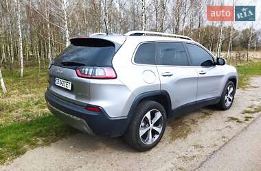 Внедорожник / Кроссовер Jeep Cherokee 2019 в 