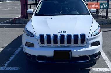 Внедорожник / Кроссовер Jeep Cherokee 2016 в 