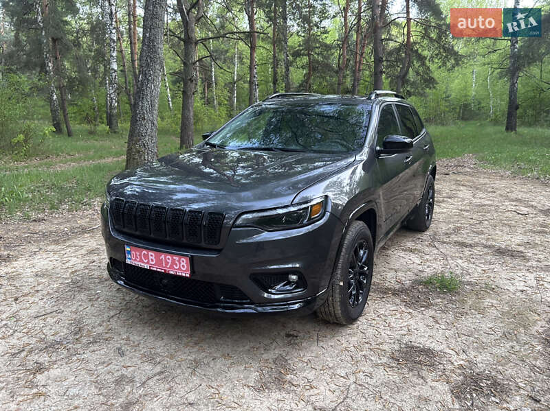 Внедорожник / Кроссовер Jeep Cherokee 2022 в Харькове