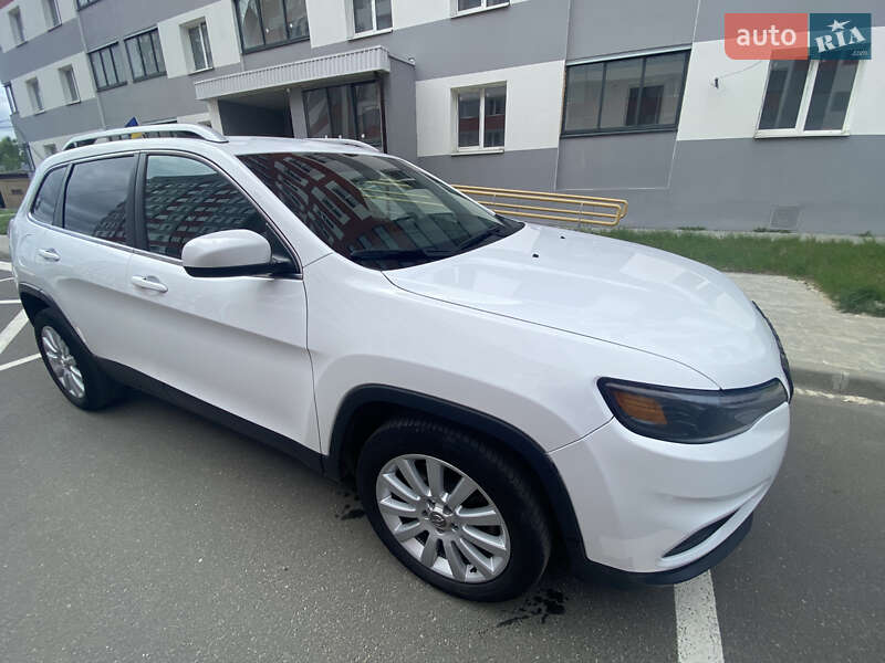 Позашляховик / Кросовер Jeep Cherokee 2019 в Харкові