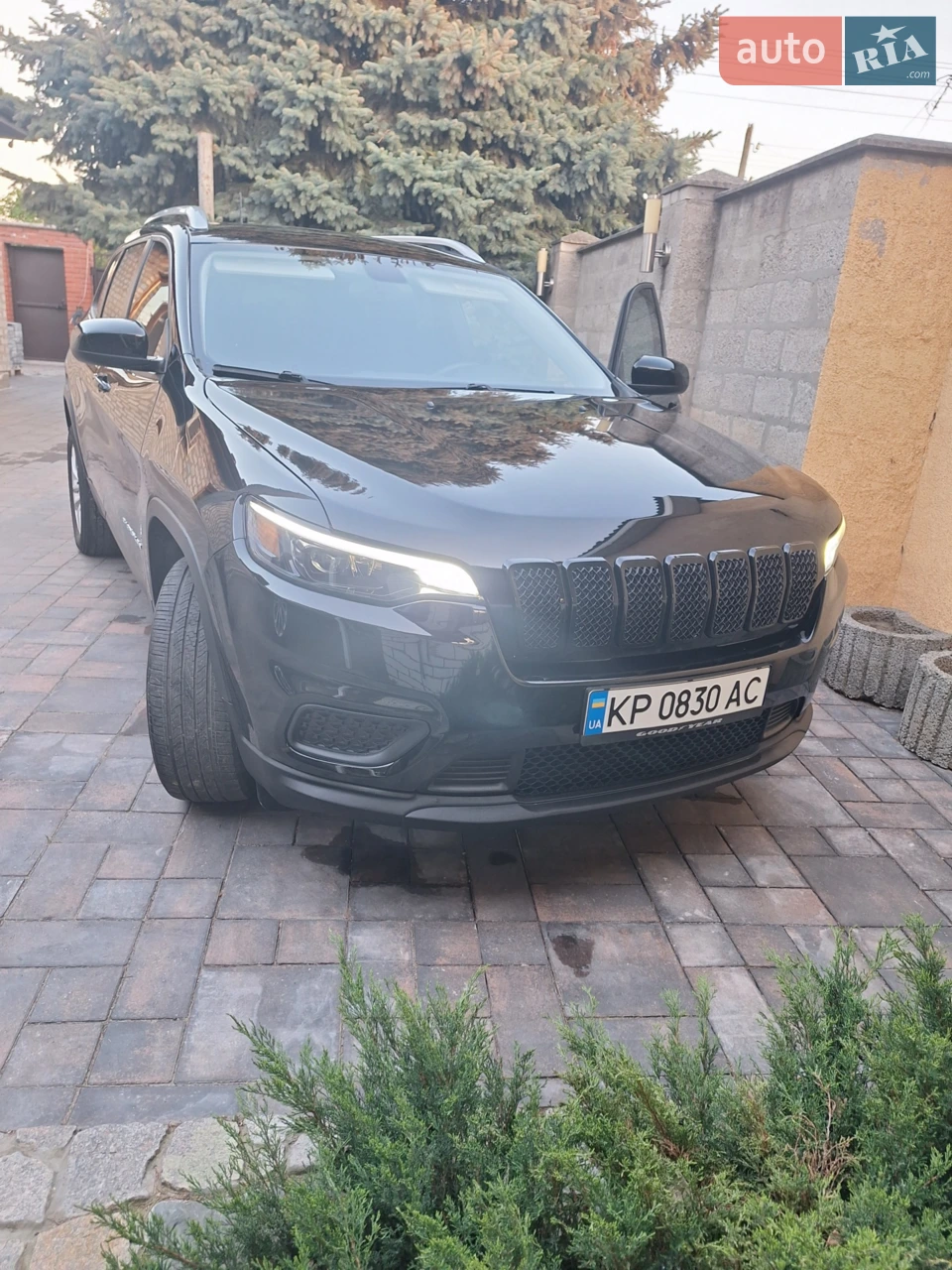 2019 Jeep Cherokee - мініатюра 24