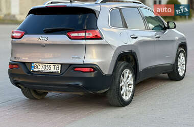 Внедорожник / Кроссовер Jeep Cherokee 2017 в 