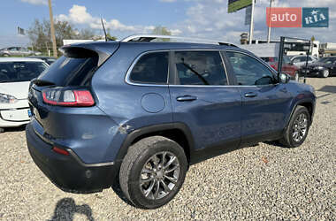 Позашляховик / Кросовер Jeep Cherokee 2019 в 