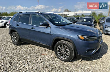 Позашляховик / Кросовер Jeep Cherokee 2019 в 
