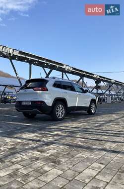 Позашляховик / Кросовер Jeep Cherokee 2015 в Львові
