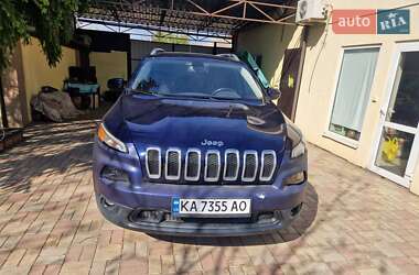 Внедорожник / Кроссовер Jeep Cherokee 2015 в 
