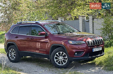 Внедорожник / Кроссовер Jeep Cherokee 2018 в 
