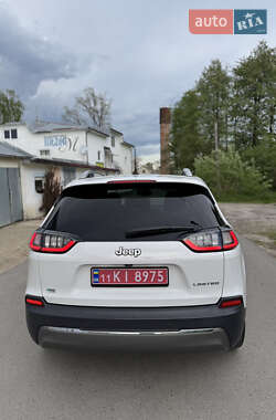 Позашляховик / Кросовер Jeep Cherokee 2019 в 