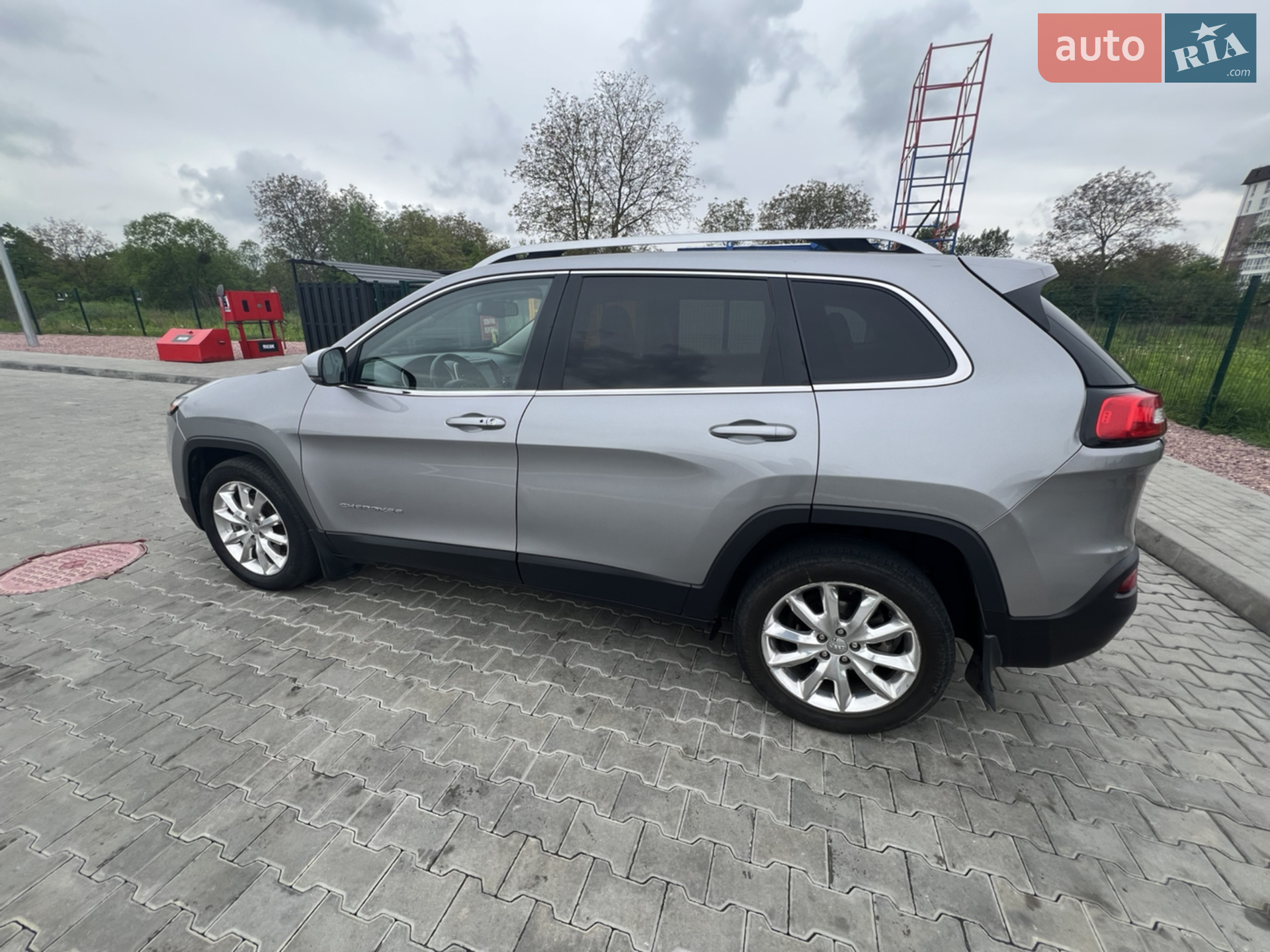 2015 Jeep Cherokee - мініатюра 7