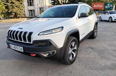 Внедорожник / Кроссовер Jeep Cherokee 2015 в 