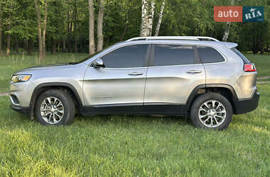 Внедорожник / Кроссовер Jeep Cherokee 2018 в 