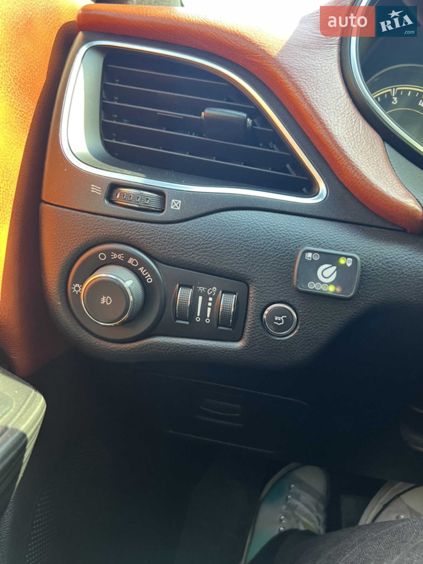 2013 Jeep Cherokee - мініатюра 13