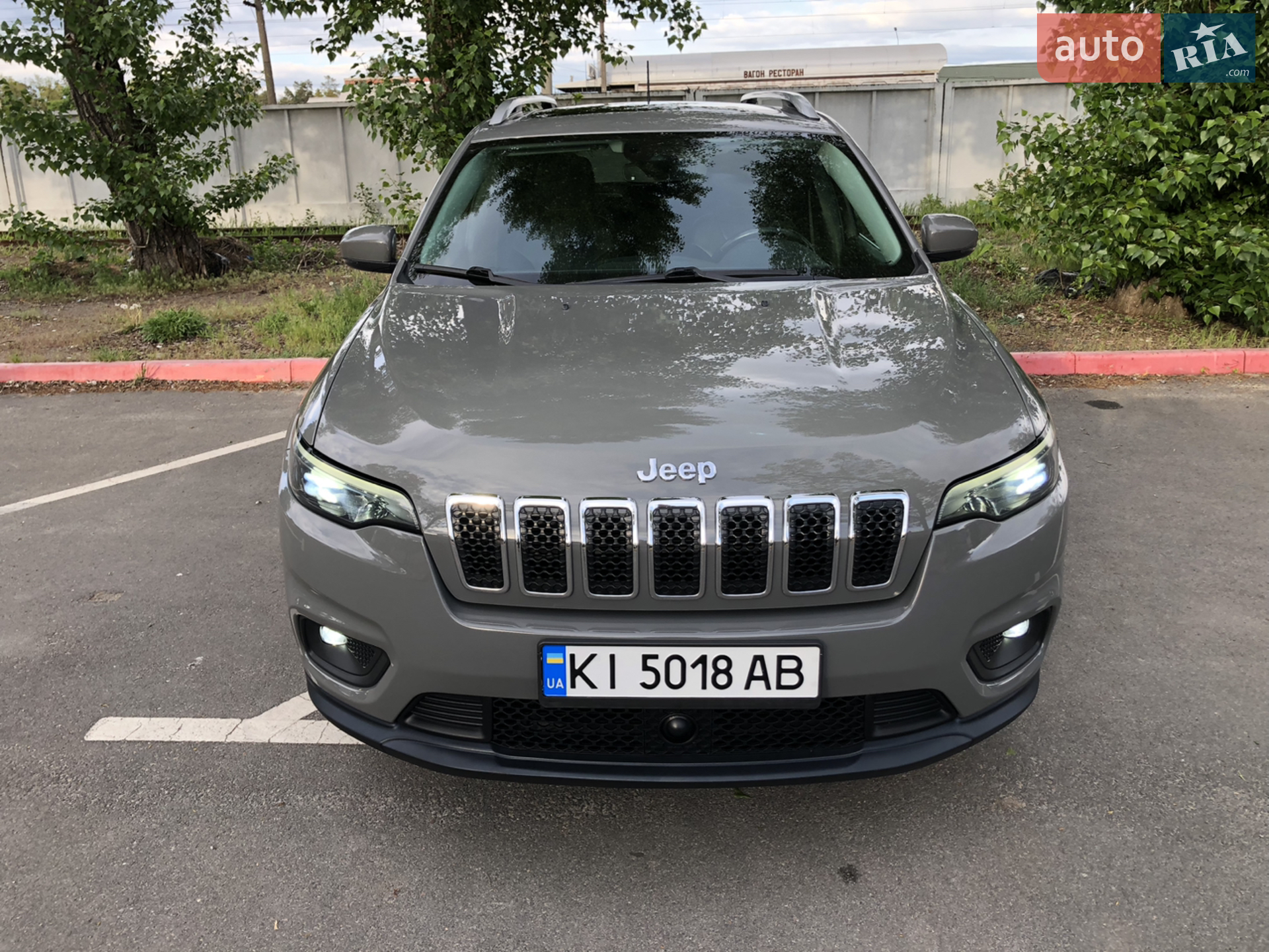 2020 Jeep Cherokee - фото 1