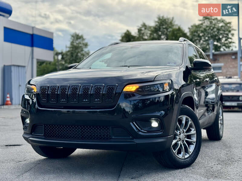 Внедорожник / Кроссовер Jeep Cherokee 2019 в 