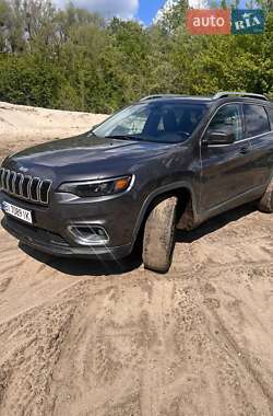 Внедорожник / Кроссовер Jeep Cherokee 2018 в Лубнах