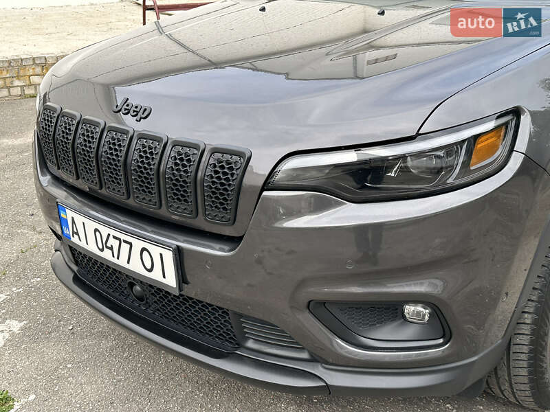 Внедорожник / Кроссовер Jeep Cherokee 2020 в Киеве