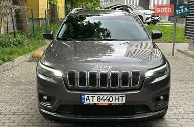 Внедорожник / Кроссовер Jeep Cherokee 2018 в 
