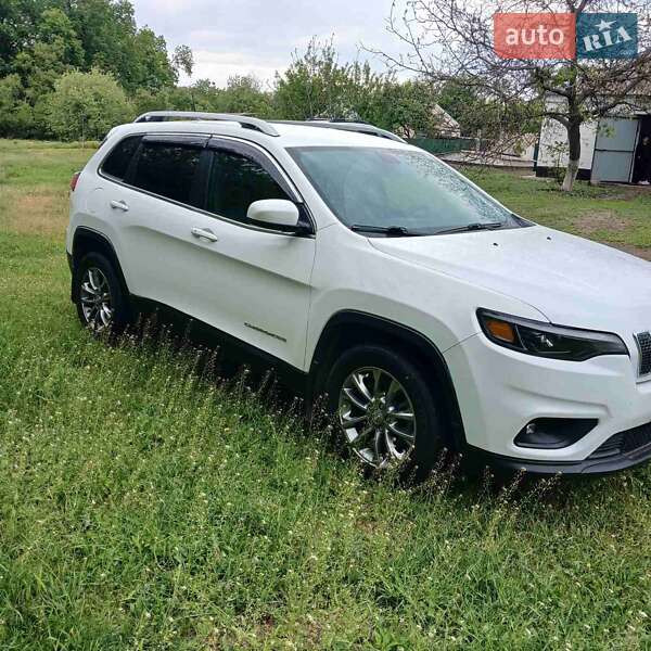 Внедорожник / Кроссовер Jeep Cherokee 2018 в Близнюках