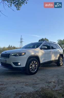 Позашляховик / Кросовер Jeep Cherokee 2020 в 