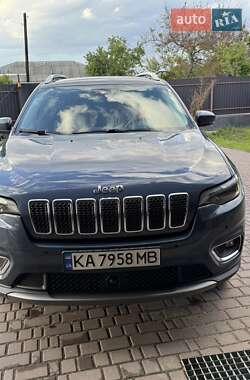 Позашляховик / Кросовер Jeep Cherokee 2020 в Києві