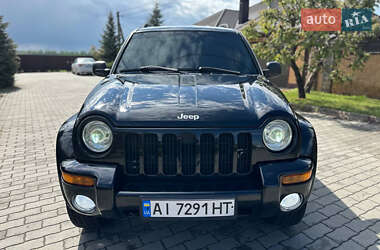 Позашляховик / Кросовер Jeep Cherokee 2003 в 