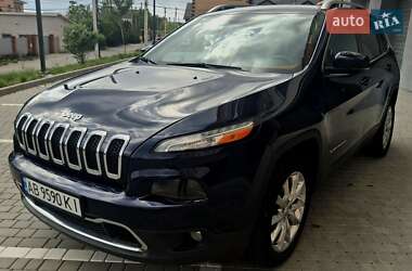 Позашляховик / Кросовер Jeep Cherokee 2016 в 