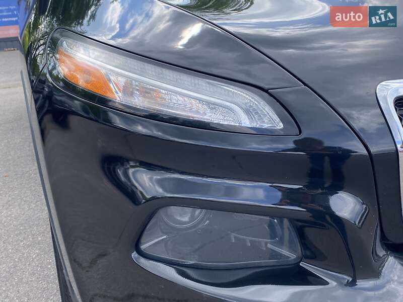 Позашляховик / Кросовер Jeep Cherokee 2015 в Дніпрі