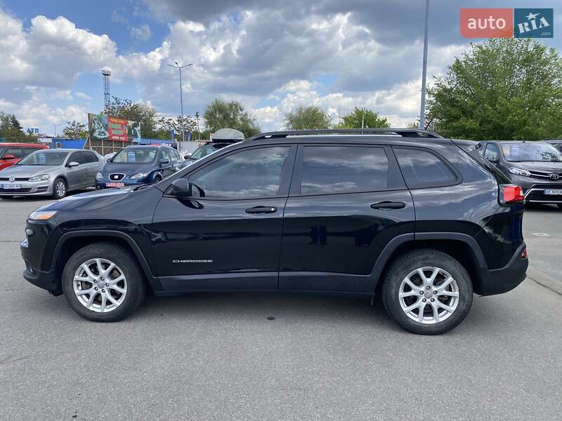 Позашляховик / Кросовер Jeep Cherokee 2015 в Дніпрі