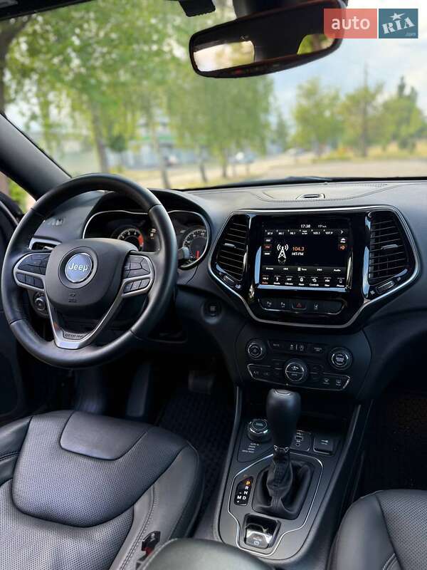 Позашляховик / Кросовер Jeep Cherokee 2019 в Кременчуці