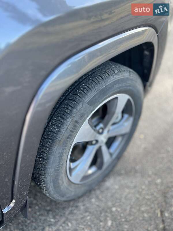 Позашляховик / Кросовер Jeep Cherokee 2019 в Кременчуці