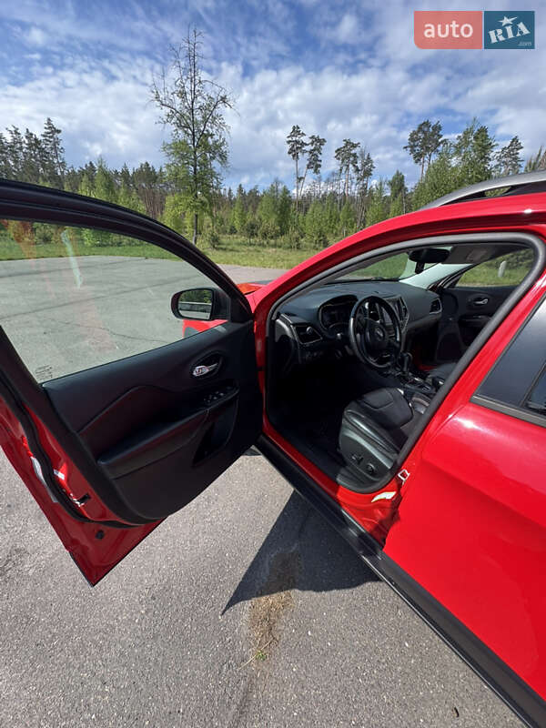 Внедорожник / Кроссовер Jeep Cherokee 2019 в Корюковке фото 20 Внедорожник / Кроссовер Jeep Cherokee 2019 в Корюковке