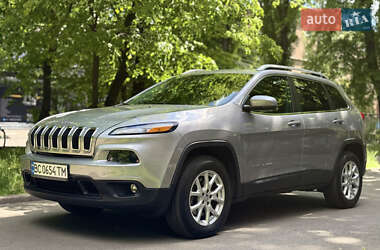 Позашляховик / Кросовер Jeep Cherokee 2017 в 