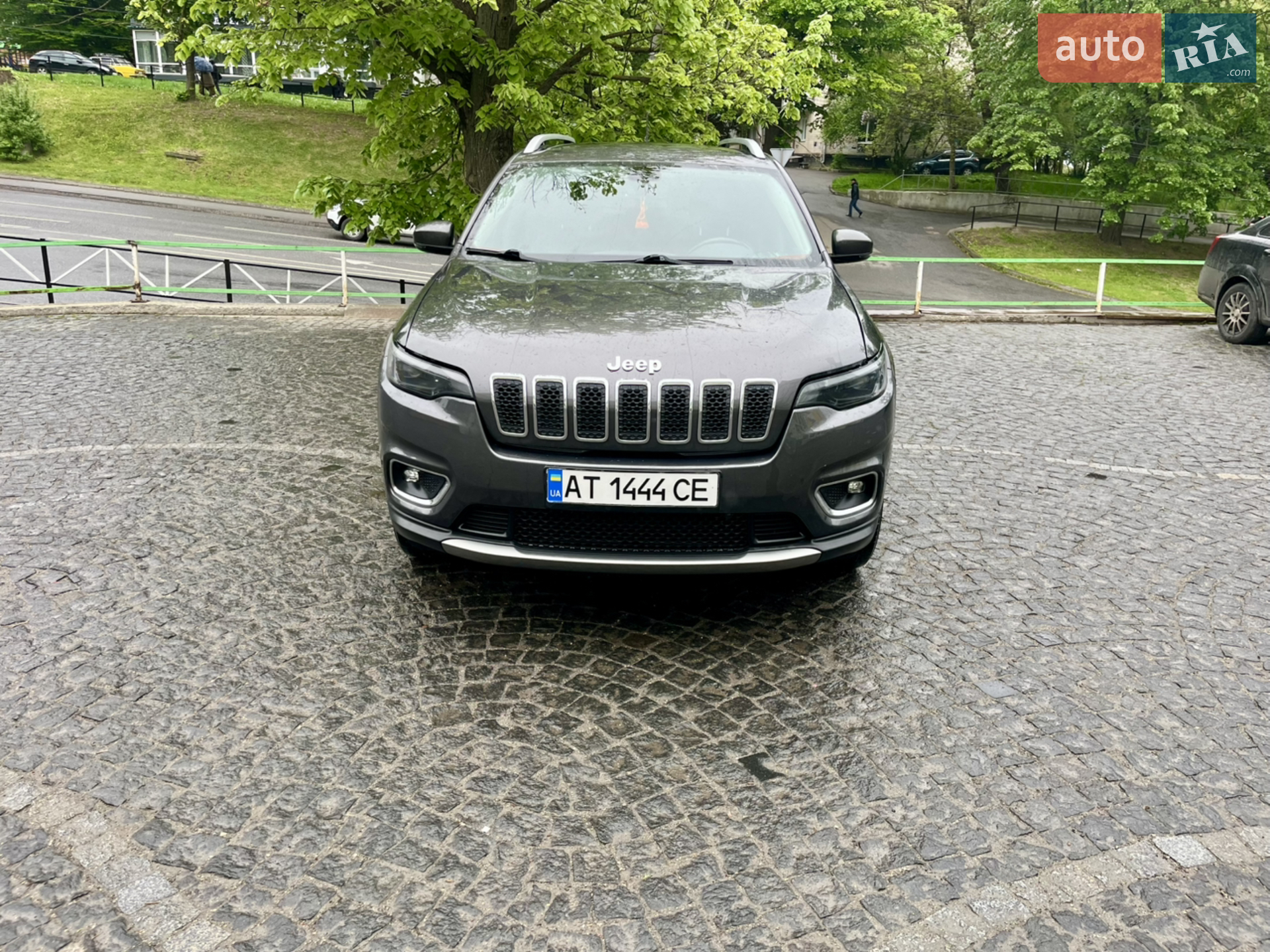 2019 Jeep Cherokee - мініатюра 2
