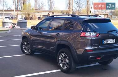 Внедорожник / Кроссовер Jeep Cherokee 2018 в Чернигове