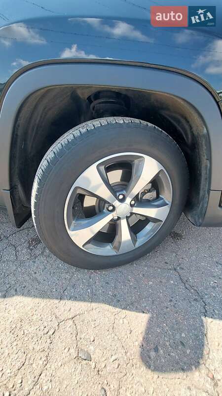 Внедорожник / Кроссовер Jeep Cherokee 2018 в Полтаве