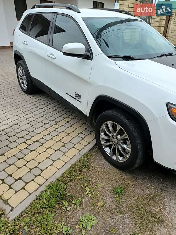 Внедорожник / Кроссовер Jeep Cherokee 2021 в Виннице