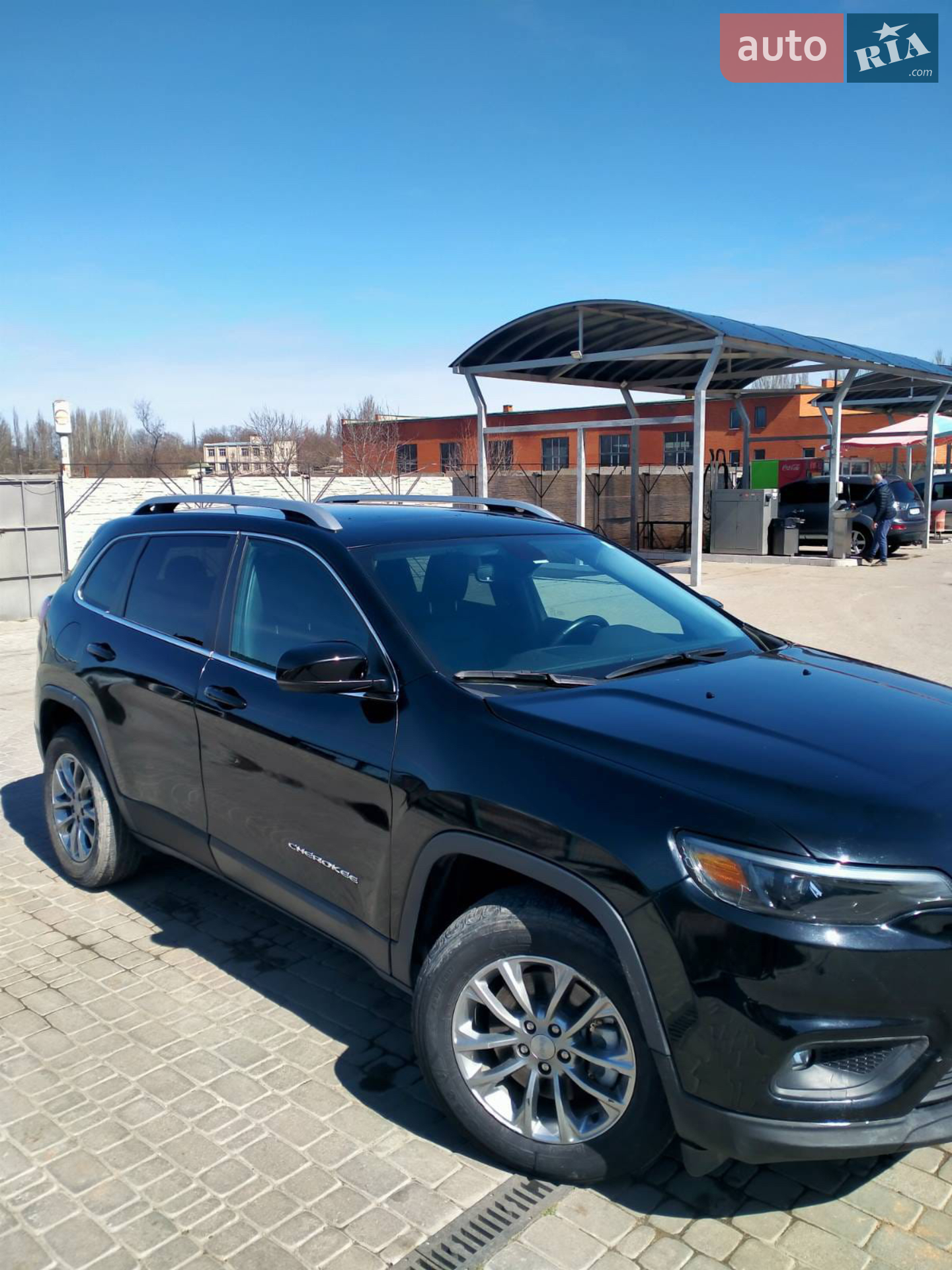 2019 Jeep Cherokee - мініатюра 3