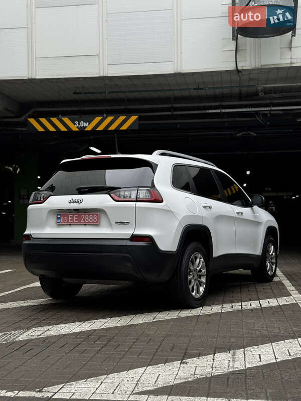 Внедорожник / Кроссовер Jeep Cherokee 2021 в Киеве