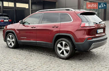 Внедорожник / Кроссовер Jeep Cherokee 2019 в 